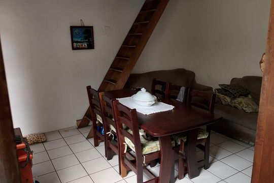 Casa à venda com 2 quartos, 86m² em Nova Gerti, São Caetano do Sul