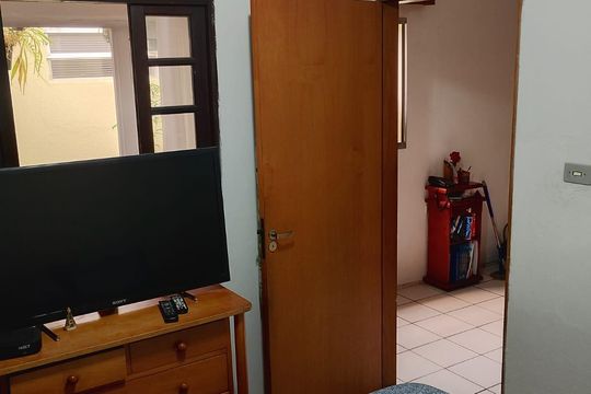 Casa à venda com 2 quartos, 86m² em Nova Gerti, São Caetano do Sul