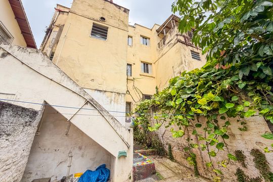 Quintal de casa à venda com 4 quartos, 240m² em Vila Mariana, São Paulo