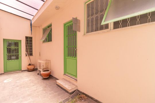 Quintal de casa para alugar com 3 quartos, 251m² em Vila Rio Branco, São Paulo