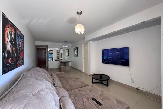 Sala de apartamento à venda com 3 quartos, 110m² em Barra da Tijuca, Rio de Janeiro