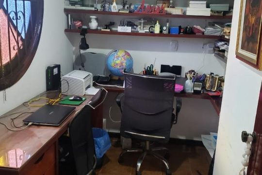 Casa à venda com 4 quartos, 200m² em Matapaca, Niterói