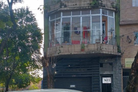Fachada de apartamento à venda com 2 quartos, 76m² em Belenzinho, São Paulo