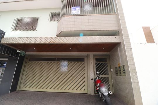 Fachada de apartamento para alugar com 5 quartos, 506m² em Santa Mônica, Uberlândia