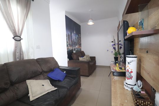 Sala de apartamento à venda com 3 quartos, 100m² em Vila Linda, Santo André