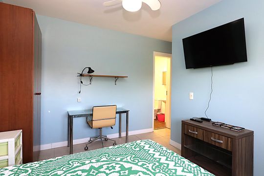 Suíte de apartamento à venda com 2 quartos, 56m² em Sarandi, Porto Alegre