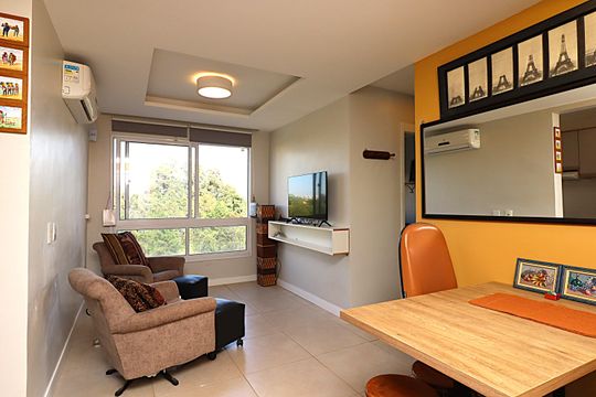 Apartamento à venda com 2 quartos, 56m² em Sarandi, Porto Alegre