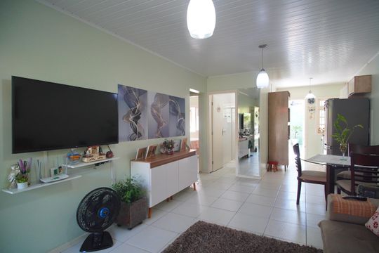 Casa à venda com 2 quartos, 75m² em Santo Afonso, Novo Hamburgo