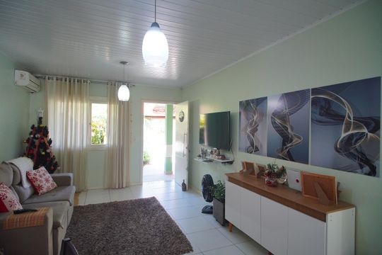 Casa à venda com 2 quartos, 75m² em Santo Afonso, Novo Hamburgo