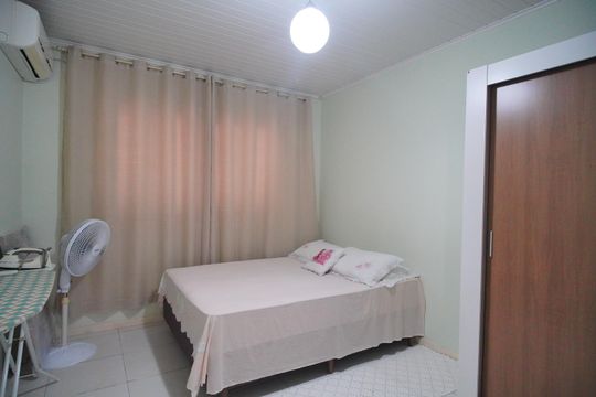 Casa à venda com 2 quartos, 75m² em Santo Afonso, Novo Hamburgo