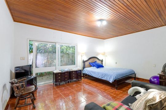 Casa à venda com 5 quartos, 543m² em Santo Amaro, São Paulo