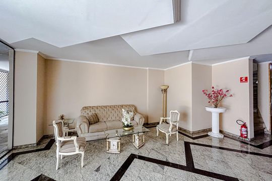 Hall de entrada de apartamento à venda com 2 quartos, 85m² em Tatuapé, São Paulo