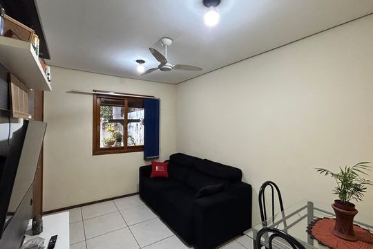 Sala de casa à venda com 2 quartos, 60m² em Arroio da Manteiga, São Leopoldo