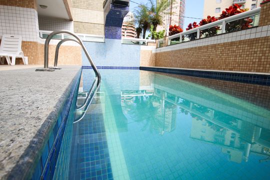 Área comum - Piscina de apartamento para alugar com 2 quartos, 80m² em Vila Caiçara, Praia Grande