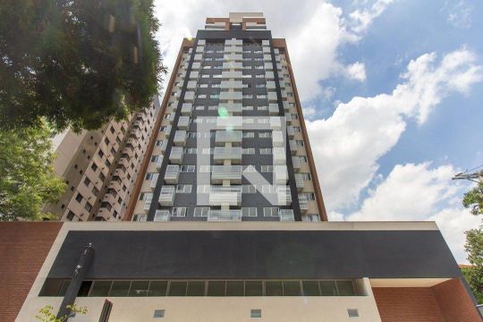 Fachada de kitnet/studio para alugar com 1 quarto, 19m² em Água Branca, São Paulo
