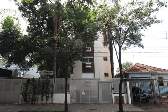 Fachada de apartamento à venda com 2 quartos, 64m² em Bom Jesus, Porto Alegre