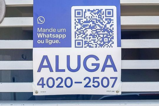Plaquinha de casa para alugar com 2 quartos, 180m² em Vila Cruz das Almas, São Paulo