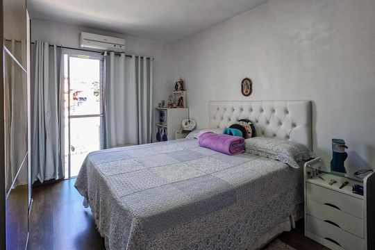 Quarto 1 de casa para alugar com 2 quartos, 180m² em Vila Cruz das Almas, São Paulo
