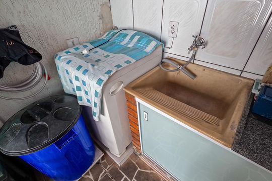 Área de Serviço de casa para alugar com 2 quartos, 180m² em Vila Cruz das Almas, São Paulo