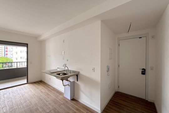 Cozinha de kitnet/studio à venda com 0 quarto, 29m² em Vila Santa Catarina, São Paulo