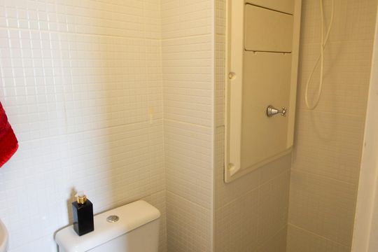 Banheiro de Serviço de apartamento para alugar com 4 quartos, 145m² em Águas Claras, Brasília