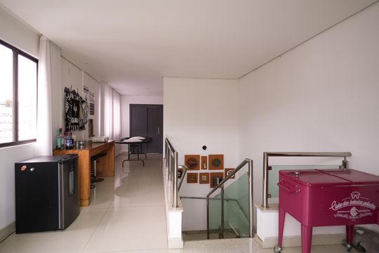 Apartamento à venda com 4 quartos, 400m² em Savassi, Belo Horizonte