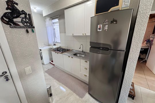 Cozinha de apartamento para alugar com 2 quartos, 44m² em Santos Dumont, São Leopoldo