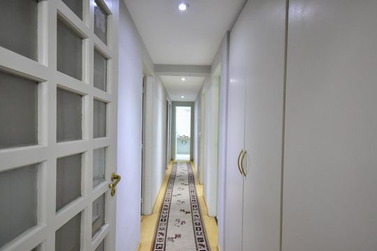 Corredor de apartamento para alugar com 4 quartos, 147m² em Jardim Ampliacao, São Paulo