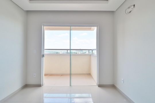 Apartamento para alugar com 2 quartos, 70m² em Santa Mônica, Uberlândia