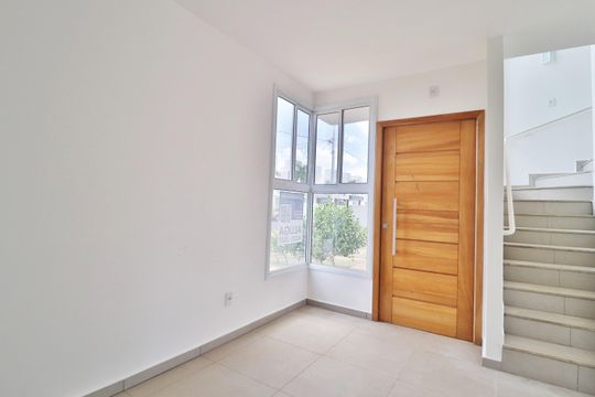 Casa de Condomínio para alugar com 3 quartos, 81m² em Granja Marileusa, Uberlândia