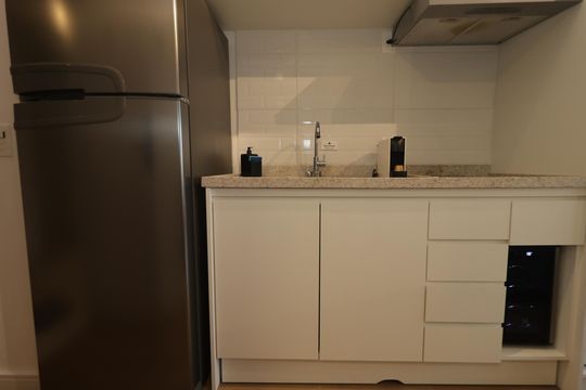 Cozinha de apartamento para alugar com 1 quarto, 26m² em Vila Mariana, São Paulo