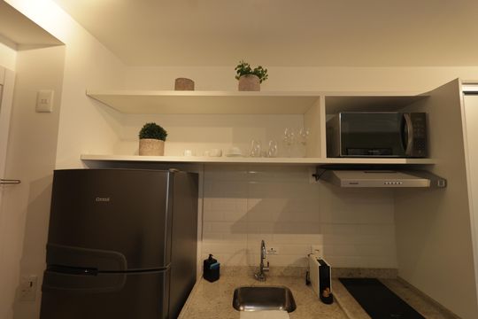 Cozinha de apartamento para alugar com 1 quarto, 26m² em Vila Mariana, São Paulo