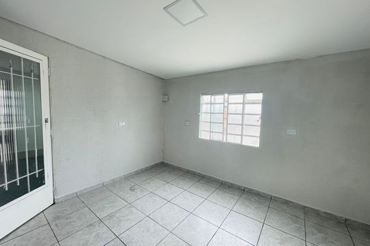 Cozinha de casa à venda com 7 quartos, 220m² em Jardim America, Guarulhos