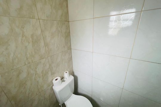 Banheiro 1 de casa à venda com 7 quartos, 220m² em Jardim America, Guarulhos