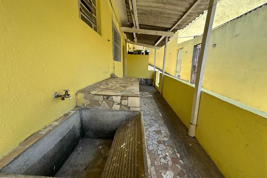 Área de Serviço de casa para alugar com 1 quarto, 65m² em Jardim Esperanca, Barueri