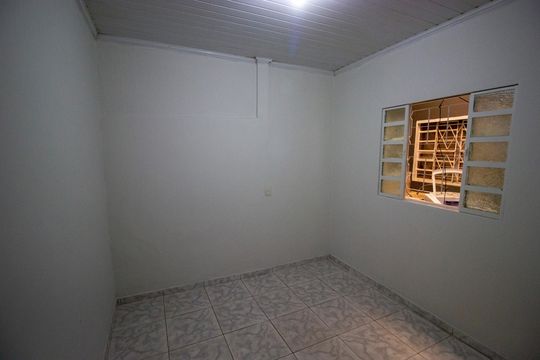 Quarto de kitnet/studio para alugar com 1 quarto, 15m² em Conjunto C, Brasília
