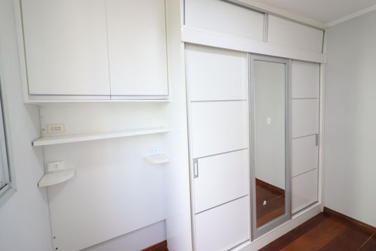 Quarto 2 de apartamento à venda com 3 quartos, 67m² em Parque Continental, Osasco