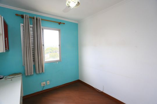 Quarto 1 de apartamento à venda com 2 quartos, 58m² em Jardim Umarizal, São Paulo