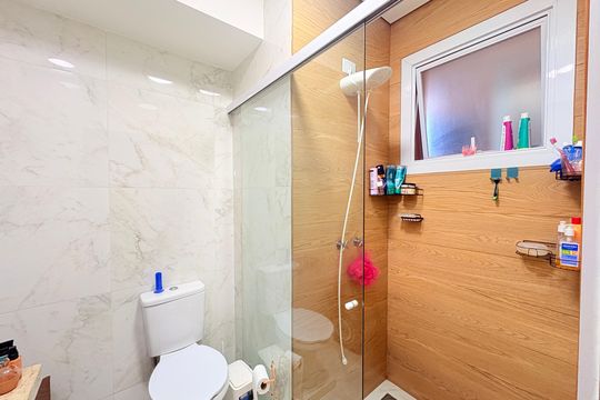 Banheiro Social de apartamento à venda com 2 quartos, 60m² em Cecap, Jundiaí