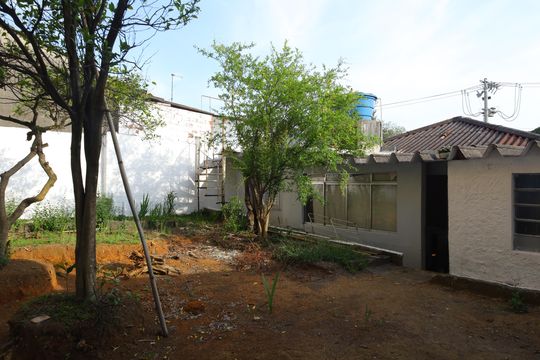Quintal de casa à venda com 3 quartos, 78m² em Cidade Antônio Estêvão de Carvalho, São Paulo