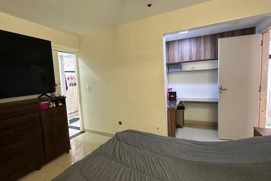 Quarto 1 de apartamento à venda com 3 quartos, 240m² em Recreio dos Bandeirantes, Rio de Janeiro