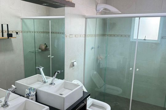Casa à venda com 3 quartos, 214m² em Jabaquara, São Paulo