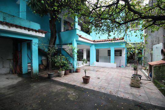 Quintal de casa à venda com 4 quartos, 200m² em Curicica, Rio de Janeiro
