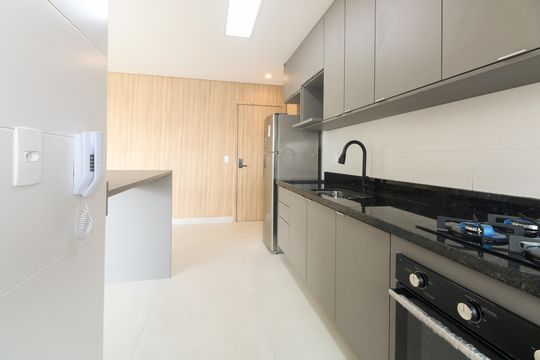Cozinha  de apartamento para alugar com 2 quartos, 81m² em Cidade Mãe do Céu, São Paulo