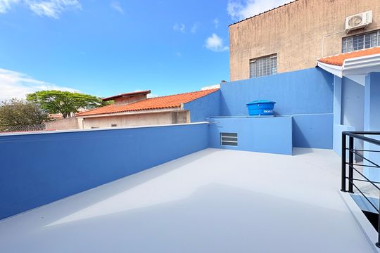 Quintal de casa à venda com 4 quartos, 255m² em Jardim Ermida Ii, Jundiaí