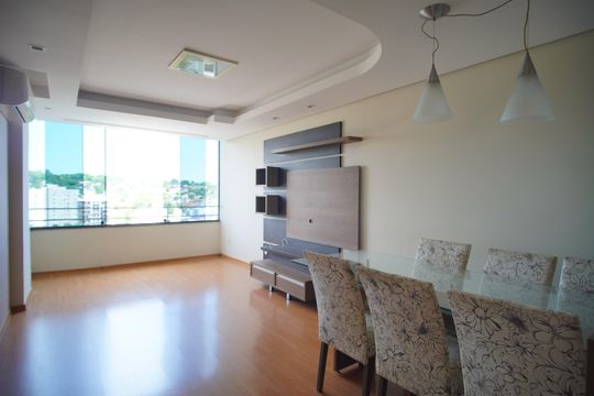 Apartamento para alugar com 2 quartos, 84m² em Industrial, Novo Hamburgo
