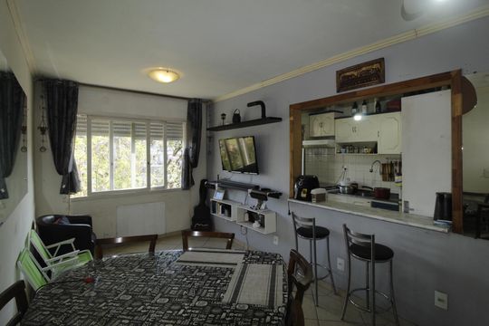Apartamento à venda com 2 quartos, 69m² em Rubem Berta, Porto Alegre