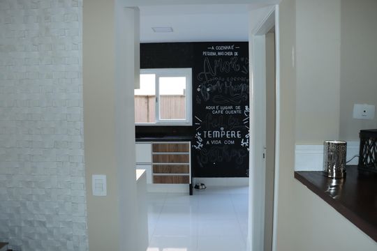 Cozinha de casa de condomínio para alugar com 3 quartos, 355m² em Jardim Indaia, Embu das Artes