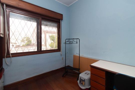 Quarto 2 de casa à venda com 3 quartos, 300m² em Partenon, Porto Alegre