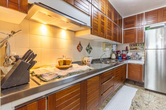 Cozinha de apartamento à venda com 4 quartos, 168m² em Paraíso, São Paulo
